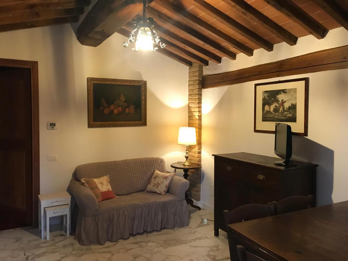 La Perla Tra Gli Ulivi Siena Exterior foto