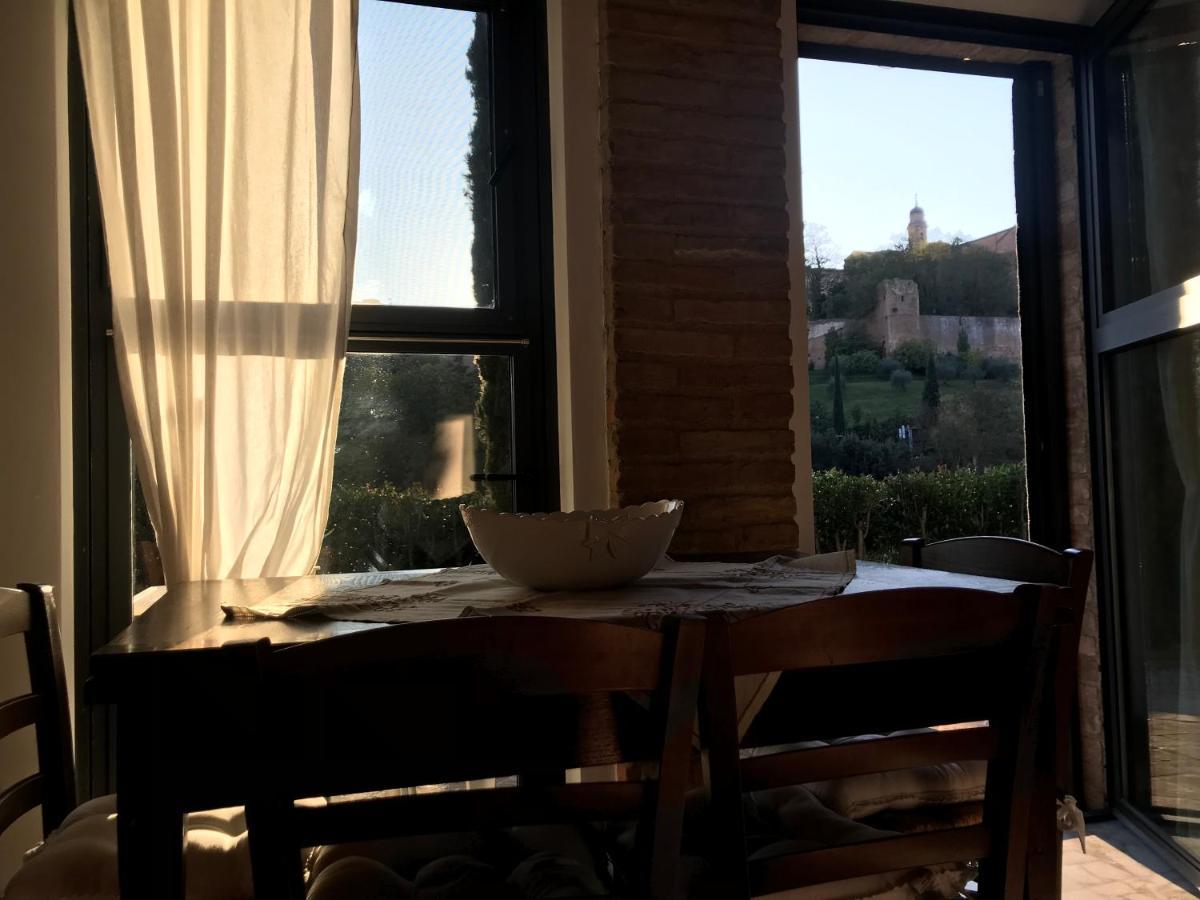La Perla Tra Gli Ulivi Siena Exterior foto